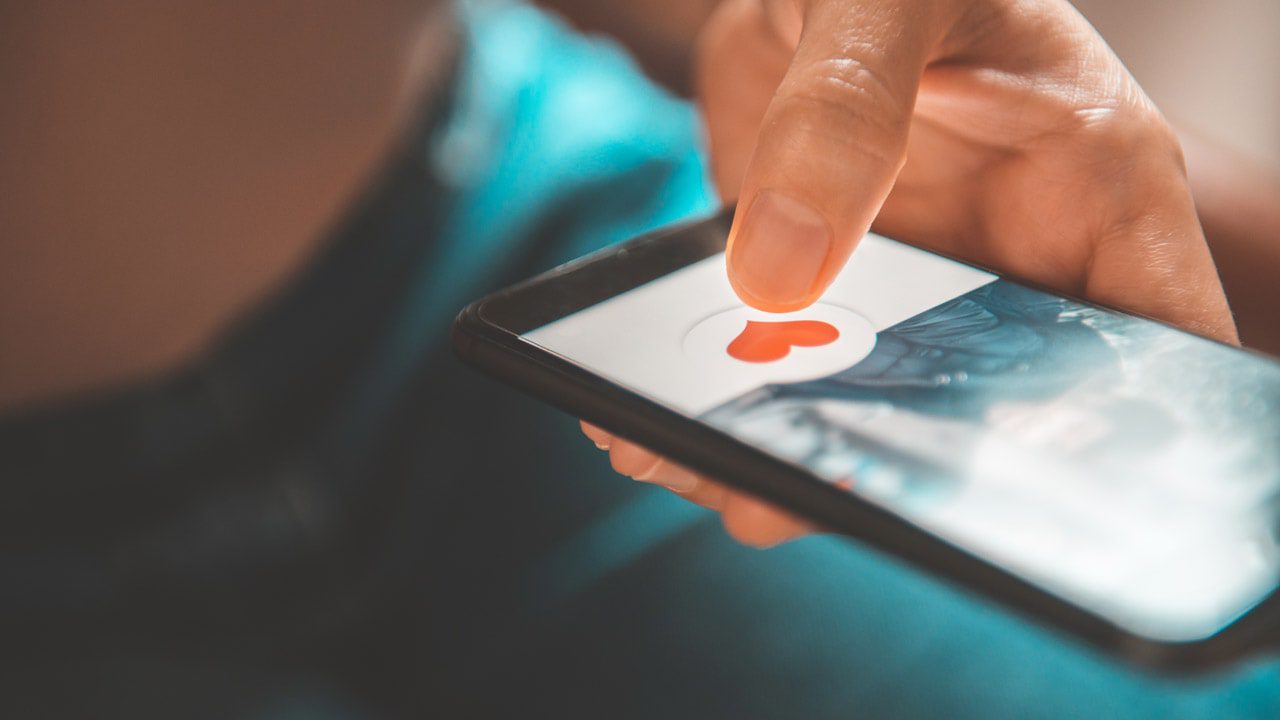 Dating Profiles are you talking to a Catfish?